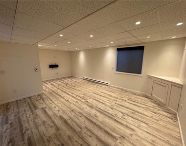 1419 Caspian Street - Photo Thumbnail 30