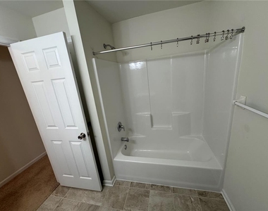 1419 Caspian Street - Photo Thumbnail 24