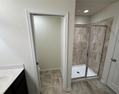 1419 Caspian Street - Photo Thumbnail 17