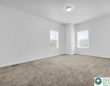 837 16th Avenue - Photo Thumbnail 26