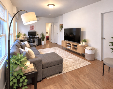 86-4 Eliot Avenue - Photo Thumbnail 3