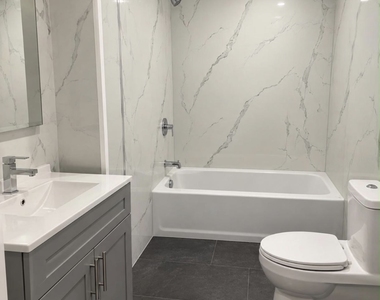 25 Marconi Place - Photo Thumbnail 9