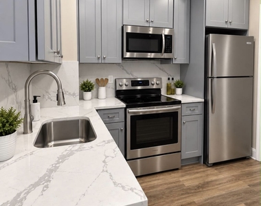 25 Marconi Place - Photo Thumbnail 7