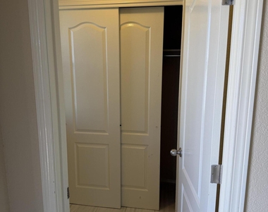 11624 Mocha Dune Drive - Photo Thumbnail 10