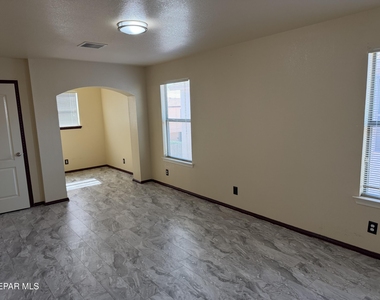 11624 Mocha Dune Drive - Photo Thumbnail 16