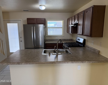 11624 Mocha Dune Drive - Photo Thumbnail 9