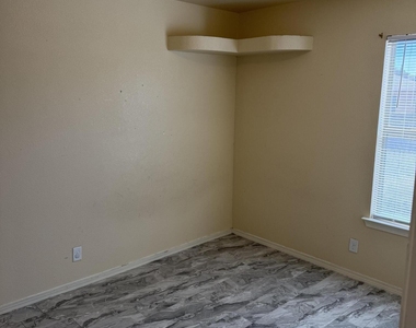 11624 Mocha Dune Drive - Photo Thumbnail 14