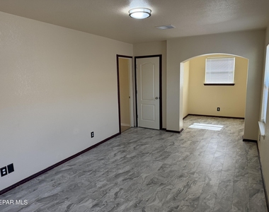 11624 Mocha Dune Drive - Photo Thumbnail 17