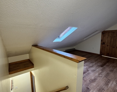 49 Ledyard Avenue - Photo Thumbnail 5