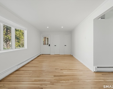 41 Henry Street - Photo Thumbnail 4