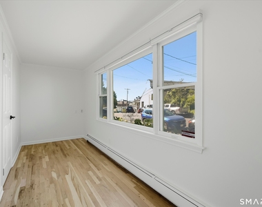 41 Henry Street - Photo Thumbnail 15