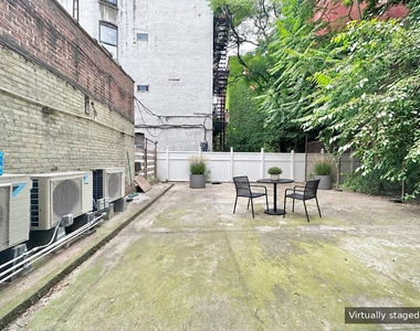 Dekalb Ave & Classon Ave - Photo Thumbnail 6