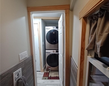 717 Monongahela Ave - Photo Thumbnail 9
