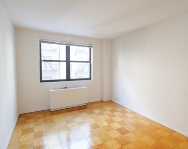 169 East 91st Street - Photo Thumbnail 7
