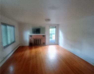 5920 Bowman Road - Photo Thumbnail 7