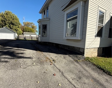 49 Elizabeth Street - Photo Thumbnail 13