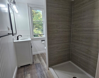 494 Coventry Avenue - Photo Thumbnail 6
