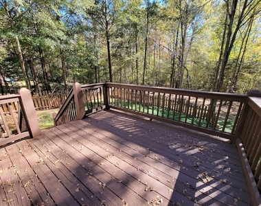 435 Southridge - Photo Thumbnail 11