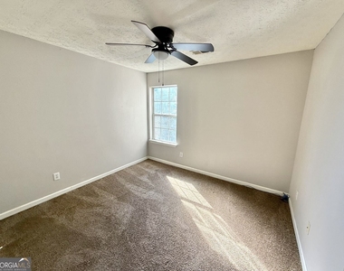 1713 Barrington Overlook - Photo Thumbnail 11