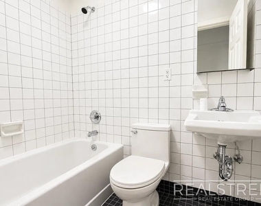 294 Harman Street - Photo Thumbnail 8