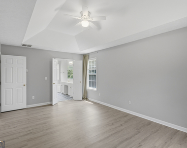 2120 Grand Junction - Photo Thumbnail 9