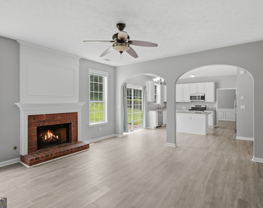 2120 Grand Junction - Photo Thumbnail 6