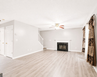 775 Stonemill Manor - Photo Thumbnail 10