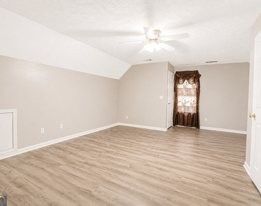 775 Stonemill Manor - Photo Thumbnail 27