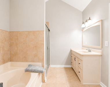 775 Stonemill Manor - Photo Thumbnail 24