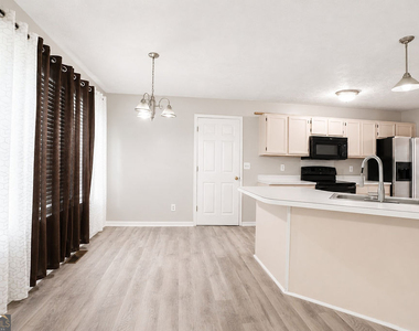 775 Stonemill Manor - Photo Thumbnail 8