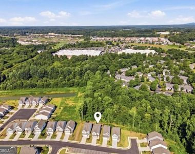 75 Pineview Drive - Photo Thumbnail 23
