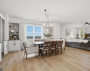 75 Pineview Drive - Photo Thumbnail 5