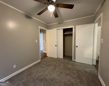 2613 Pauladale Drive - Photo Thumbnail 13