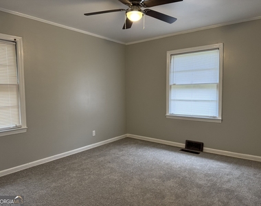 2613 Pauladale Drive - Photo Thumbnail 10