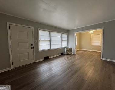 2613 Pauladale Drive - Photo Thumbnail 3
