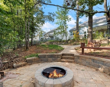 8110 Scenic Ridge Way - Photo Thumbnail 26