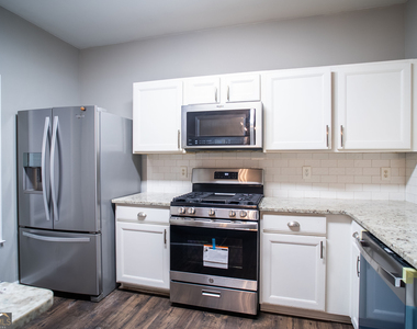 980 Prestwyck Court - Photo Thumbnail 4