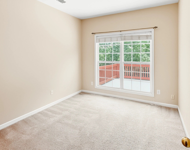 440 Morning Dove Lane - Photo Thumbnail 24
