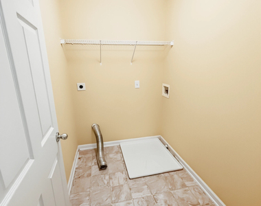 440 Morning Dove Lane - Photo Thumbnail 31