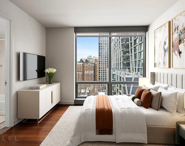 West 67th Street - Photo Thumbnail 1