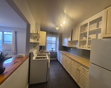 475 Fdr Drive - Photo Thumbnail 4