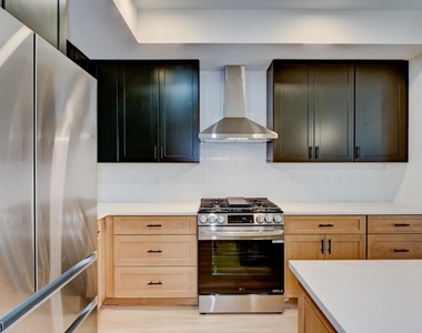 20 Encampment Ct 312 - Photo Thumbnail 7