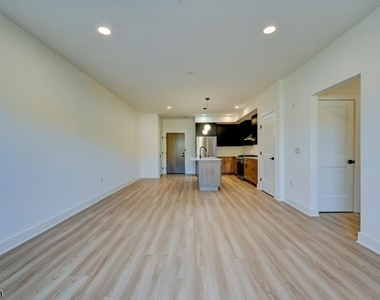 20 Encampment Ct 312 - Photo Thumbnail 14