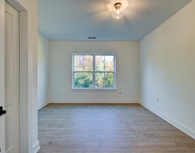 20 Encampment Ct 211 - Photo Thumbnail 21
