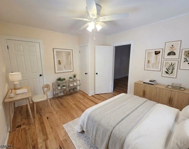 634 W Broad St - Photo Thumbnail 5