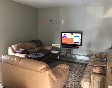 31 Kingfisher Road - Photo Thumbnail 5