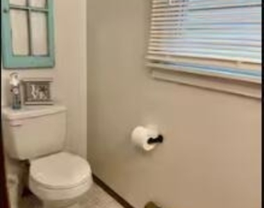127 Blaine Avenue - Photo Thumbnail 5