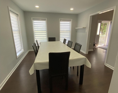 511 W Park Avenue - Photo Thumbnail 3