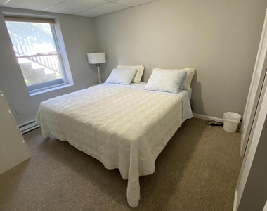 511 W Park Avenue - Photo Thumbnail 20