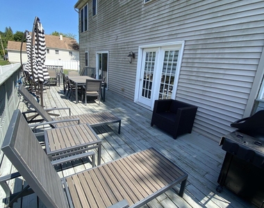 511 W Park Avenue - Photo Thumbnail 24